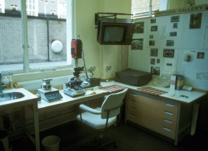 1984-Looking-at-Penards-slides-in-the-British-Museum